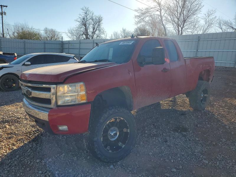 CHEVROLET SILVERADO 2007 with VIN 2GCEC19J771592011 - Photo from auction