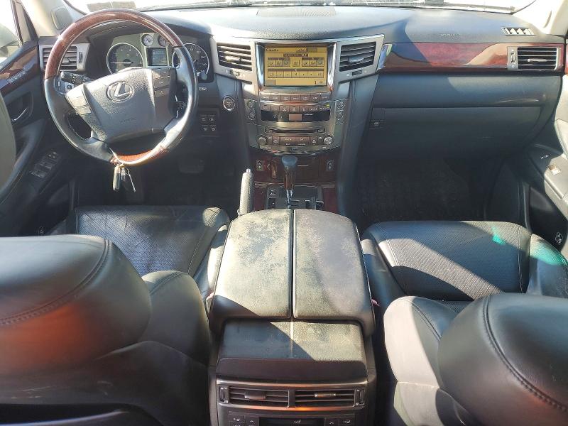 Photo 8 from auction – 2011 LEXUS LX 570 with VIN JTJHY7AX6B4076489