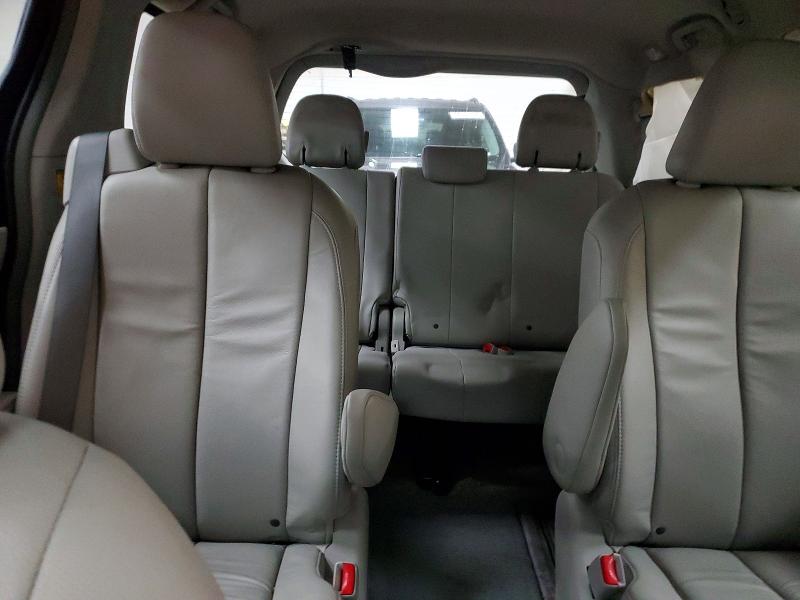 Photo 10 from auction – 2013 TOYOTA SIENNA XLE with VIN 5TDDK3DC9DS050724