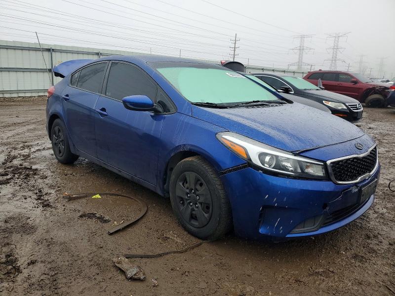 Photo 4 from auction – 2017 KIA FORTE LX with VIN 3KPFK4A70HE149941