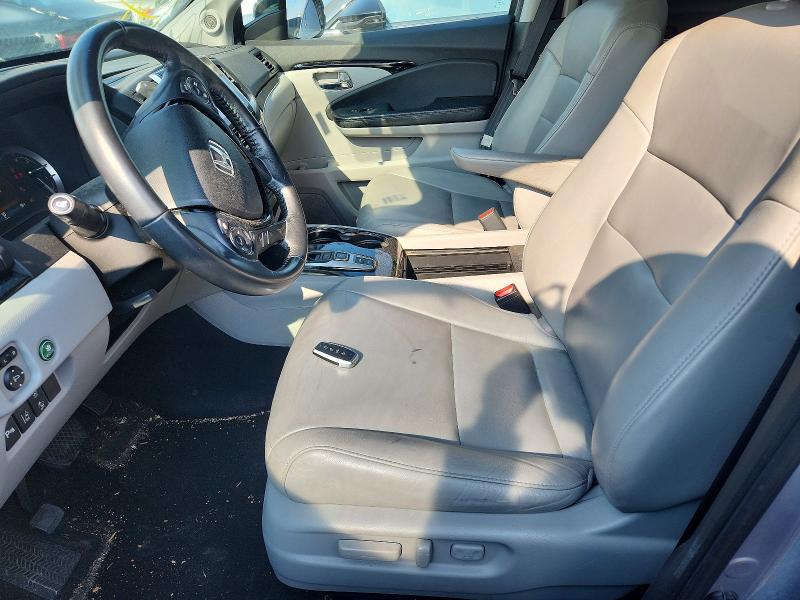 Фото 7 с аукциона – 2016 HONDA PILOT TOUR с VIN 5FNYF5H96GB052522