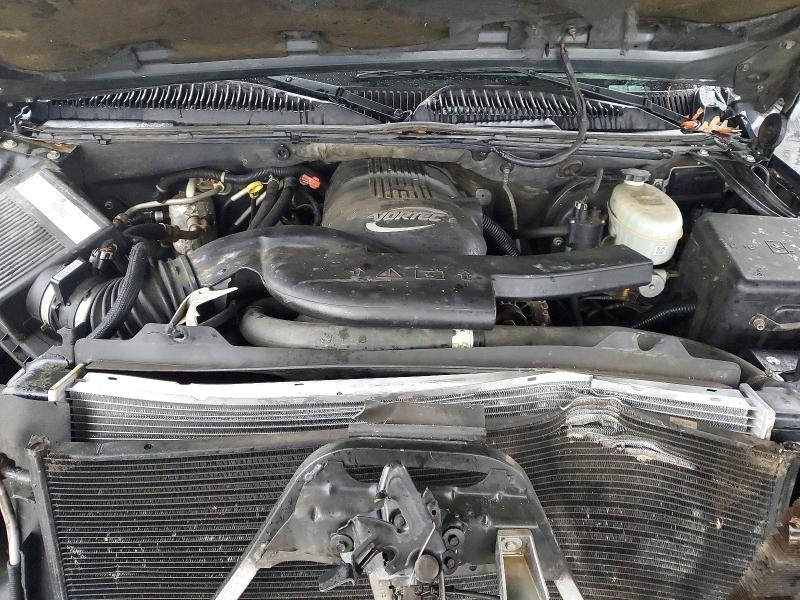 Photo 12 from auction – 2003 CHEVROLET SUBURBAN C with VIN 3GNEC16Z33G228459