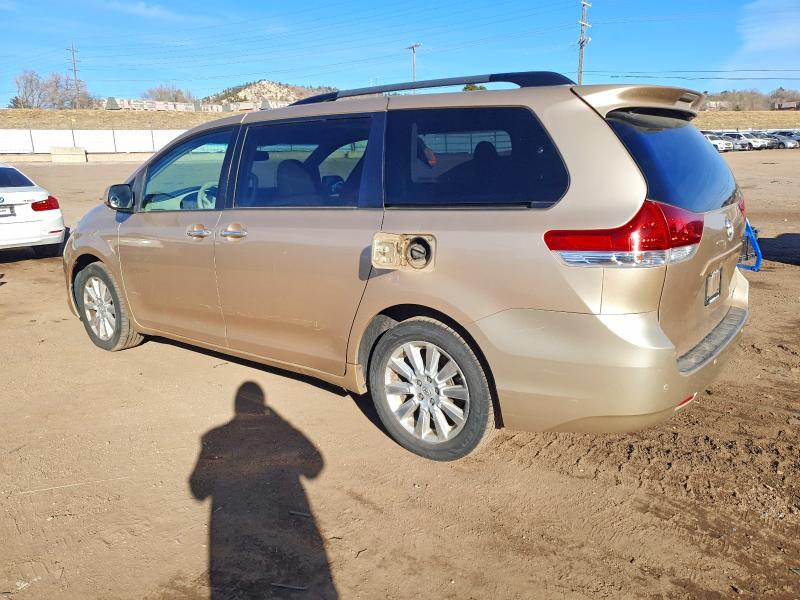 Photo 2 from auction – 2013 TOYOTA SIENNA XLE with VIN 5TDDK3DC9DS052571