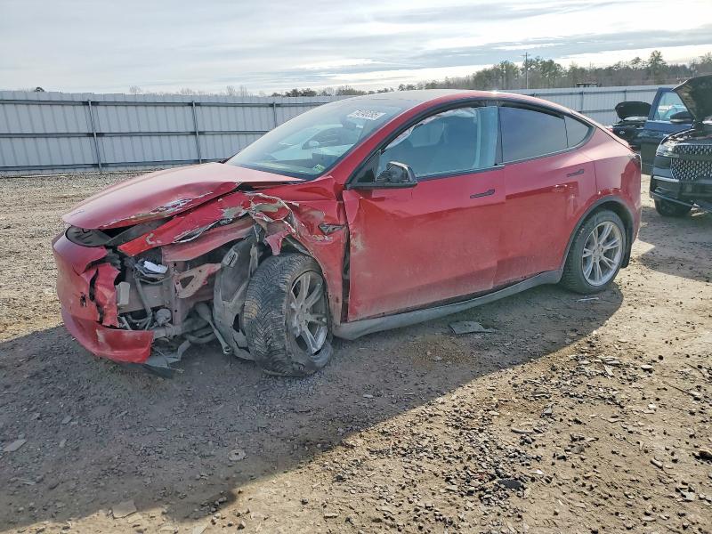 TESLA MODEL Y 2022 with VIN 7SAYGDEE7NA012990 - Photo from auction