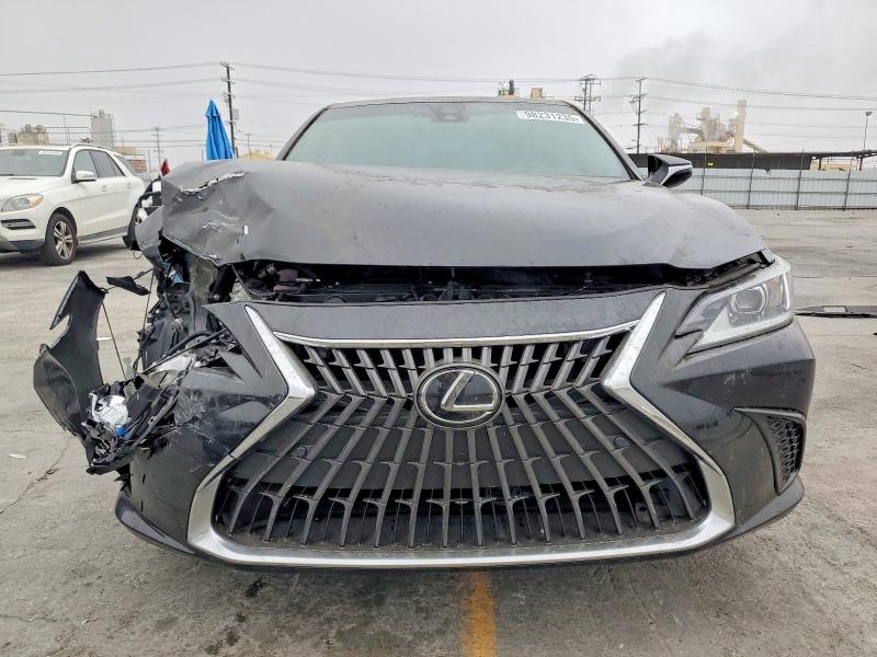 Photo 5 from auction – 2024 LEXUS ES 300H BA with VIN 58ADA1C19RU052570