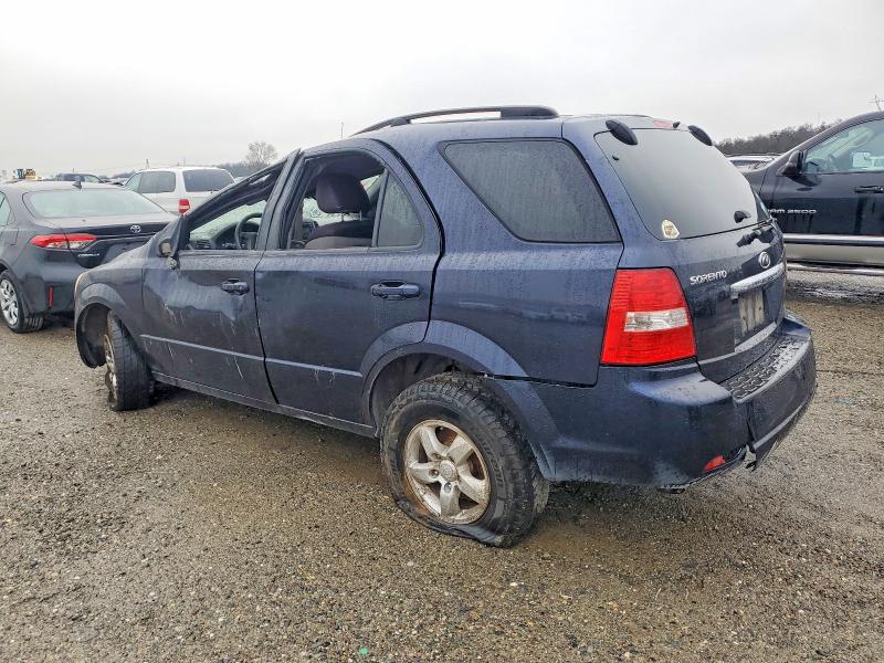 Photo 2 from auction – 2008 KIA SORENTO EX with VIN KNDJC735685790575