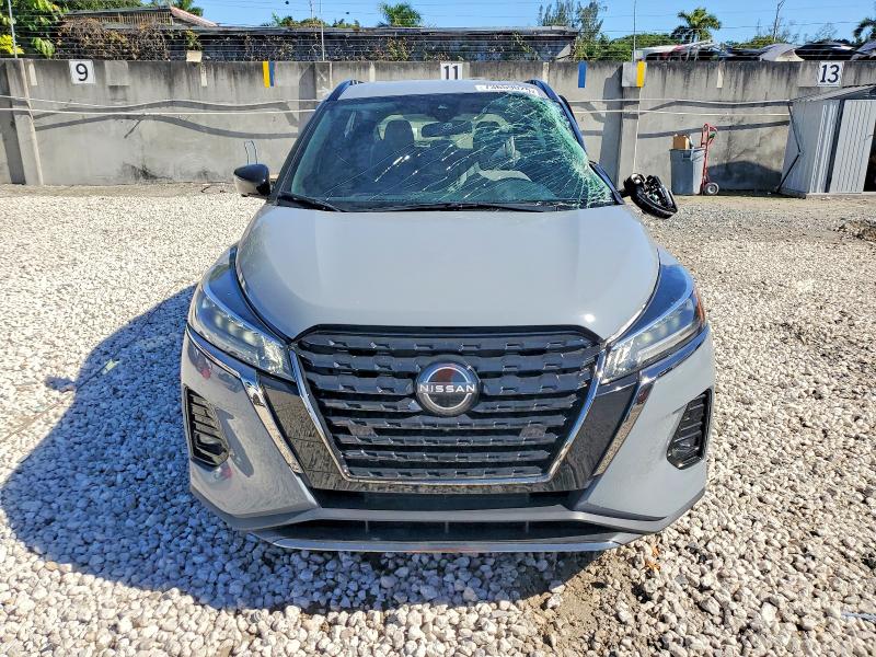 Photo 5 from auction – 2022 NISSAN KICKS with VIN 3N1CP5DV5NL517528