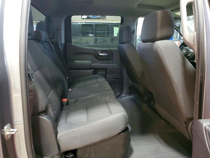 Photo 11 from auction – 2021 CHEVROLET SILVERADO with VIN 3GCPYBEK9MG317029