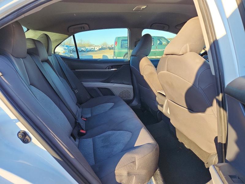 Photo 10 from auction – 2022 TOYOTA CAMRY with VIN 4T1C11AK7NU648690