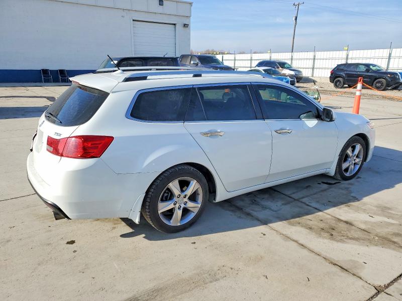 Photo 3 from auction – 2013 ACURA TSX with VIN JH4CW2H6XDC000686