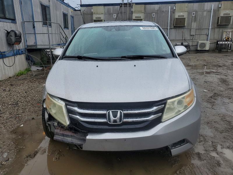 Photo 5 from auction – 2015 HONDA ODYSSEY with VIN 5FNRL5H62FB032883