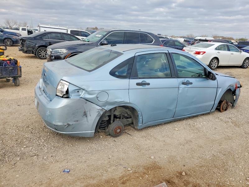 Zdjęcie 3 z aukcji – 2008 FORD FOCUS z VIN 1FAHP34NX8W177501
