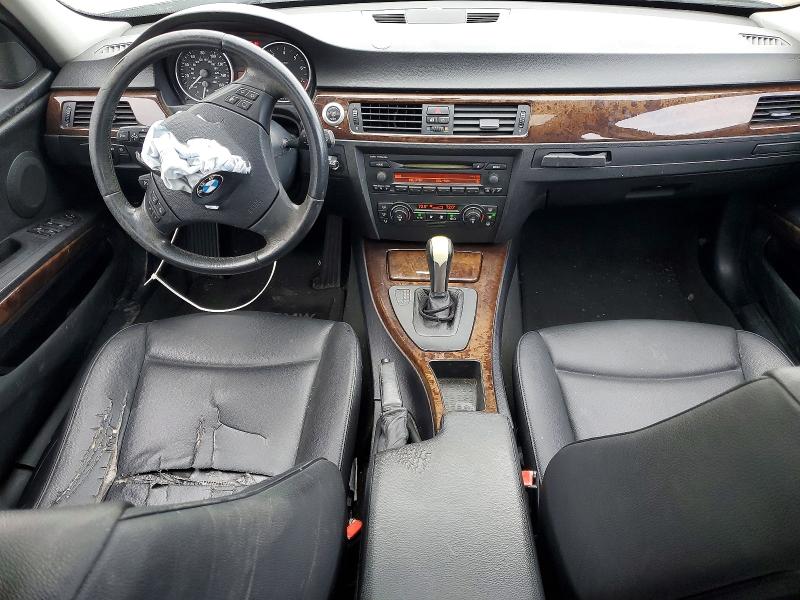 Photo 8 from auction – 2006 BMW 330 I with VIN WBAVB33546KR74454