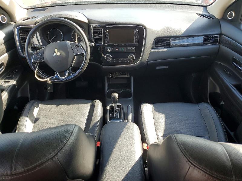 Photo 8 from auction – 2016 MITSUBISHI OUTLANDER with VIN JA4AZ3A37GZ010464