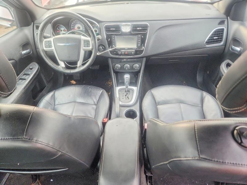 Photo 8 from auction – 2011 CHRYSLER 200 LIMITE with VIN 1C3BC2FG2BN551394