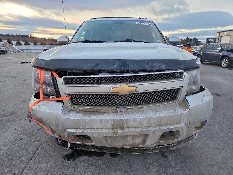 Photo 5 from auction – 2013 CHEVROLET AVALANCHE with VIN 3GNTKEE76DG292255