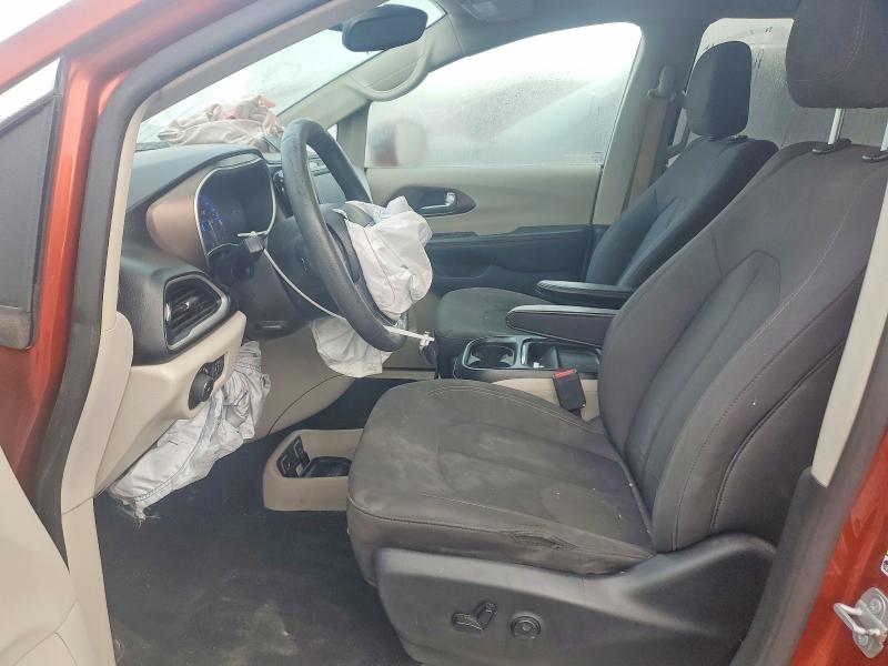 Photo 7 from auction – 2018 CHRYSLER PACIFICA T with VIN 2C4RC1FGXJR271423