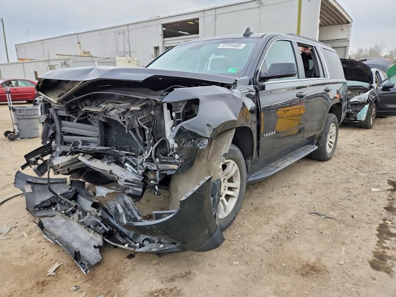CHEVROLET TAHOE 2019 with VIN 1GNSKBKC2KR363928 - Photo from auction