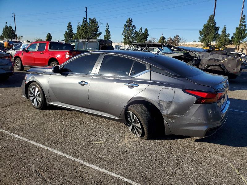 Photo 2 from auction – 2021 NISS ALTIMA with VIN 1N4BL4DV7MN413903