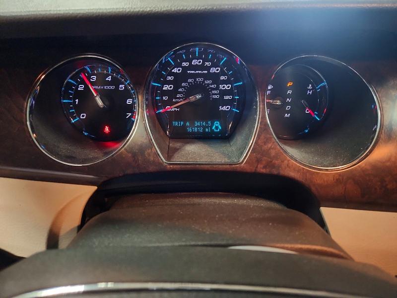 Photo 9 from auction – 2011 FORD TAURUS SEL with VIN 1FAHP2HW0BG167008