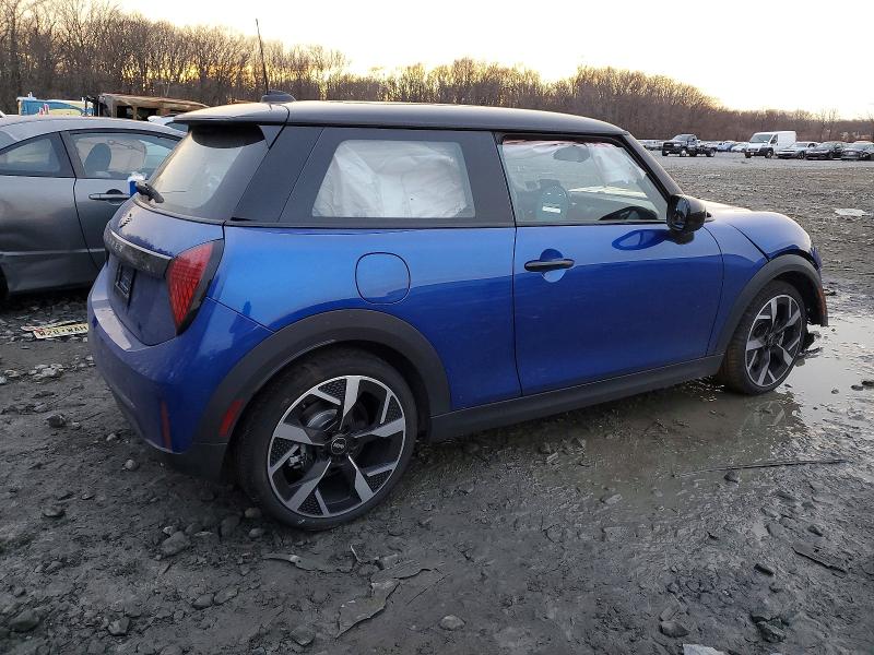 Photo 3 from auction – 2025 MINI COOPER with VIN WMW13GD05S2X55793