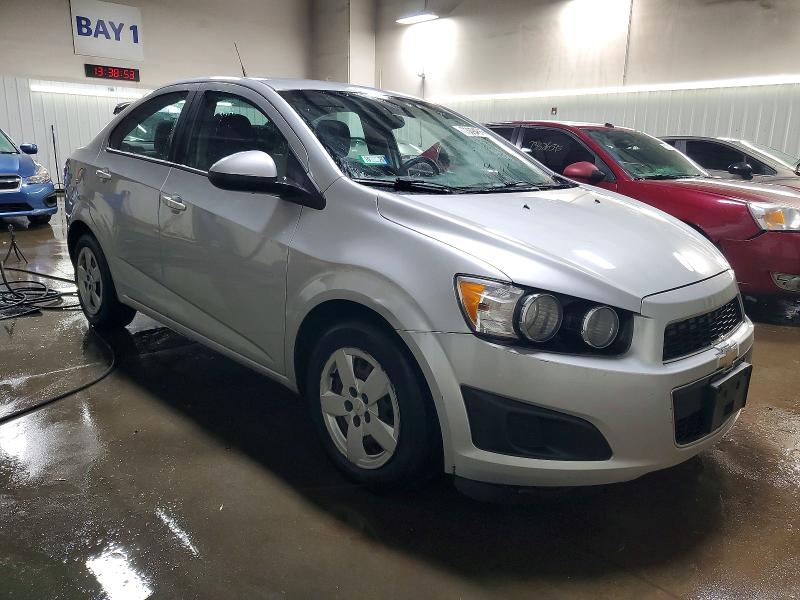 Photo 4 from auction – 2013 CHEVROLET SONIC LS with VIN 1G1JA5SH6D4144693