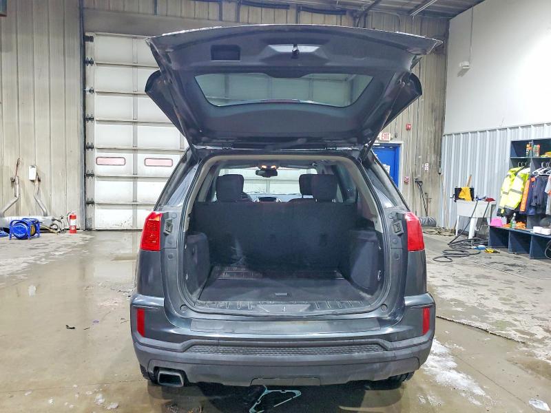 Foto 6 de la subasta – 2017 GMC TERRAIN SL con VIN 2GKFLSEK0H6163746