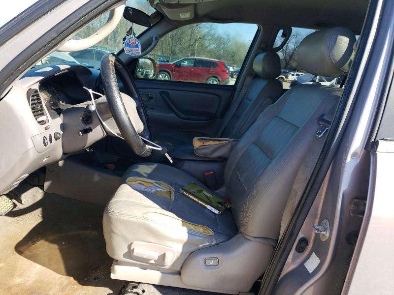 Photo 7 from auction – 2002 TOYOTA SEQUOIA with VIN 5TDZT34AX2S119774