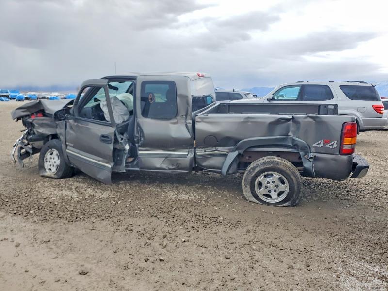 Photo 2 from auction – 2000 CHEVROLET SILVERADO with VIN 2GCEK19T1Y1220136