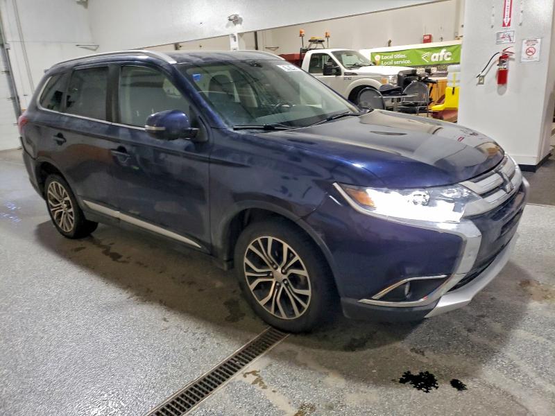Photo 4 from auction – 2018 MITSUBISHI OUTLANDER with VIN JA4AD3A30JZ064436