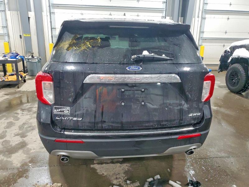Photo 6 from auction – 2022 FORD EXPLORER L with VIN 1FMSK8FH4NGA94828