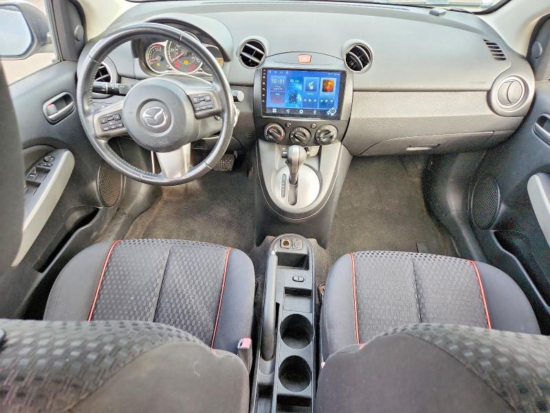 Photo 8 from auction – 2011 MAZDA MAZDA2 with VIN JM1DE1HZXB0129751