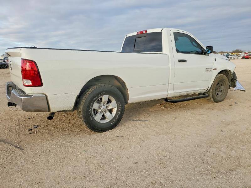 Photo 3 from auction – 2017 RAM 1500 with VIN 3C6JR6DTXHG656108