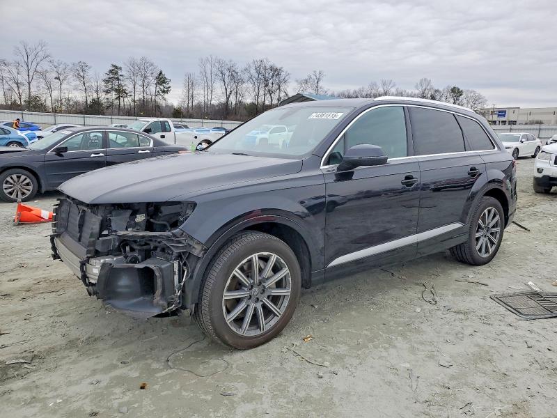 AUDI Q7 PREMIUM 2017 with VIN WA1LAAF78HD050969 - Photo from auction