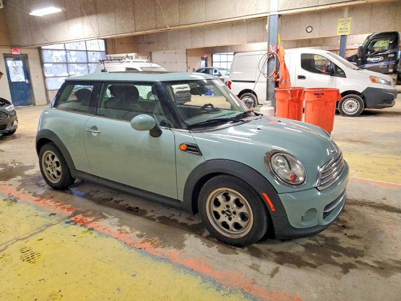 Photo 4 from auction – 2013 MINI COOPER with VIN WMWSU3C54DT375364