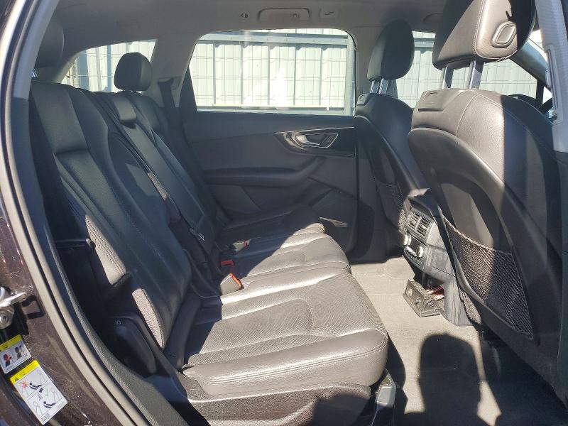 Photo 11 from auction – 2017 AUDI Q7 with VIN WA1VAAF72HD001632