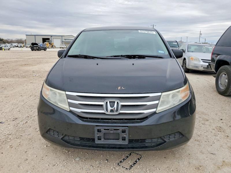 Photo 5 from auction – 2013 HONDA ODYSSEY EX with VIN 5FNRL5H40DB075386
