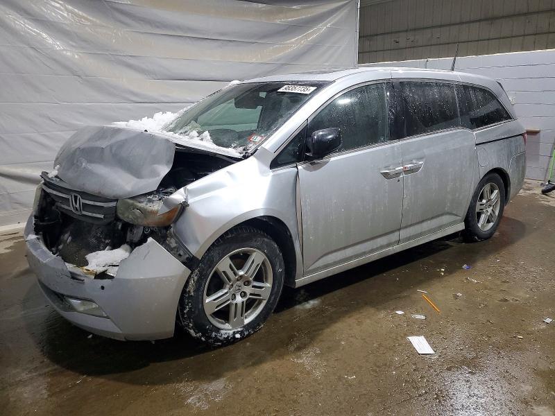 HONDA ODYSSEY TO 2011 with VIN 5FNRL5H96BB052834 - Photo from auction