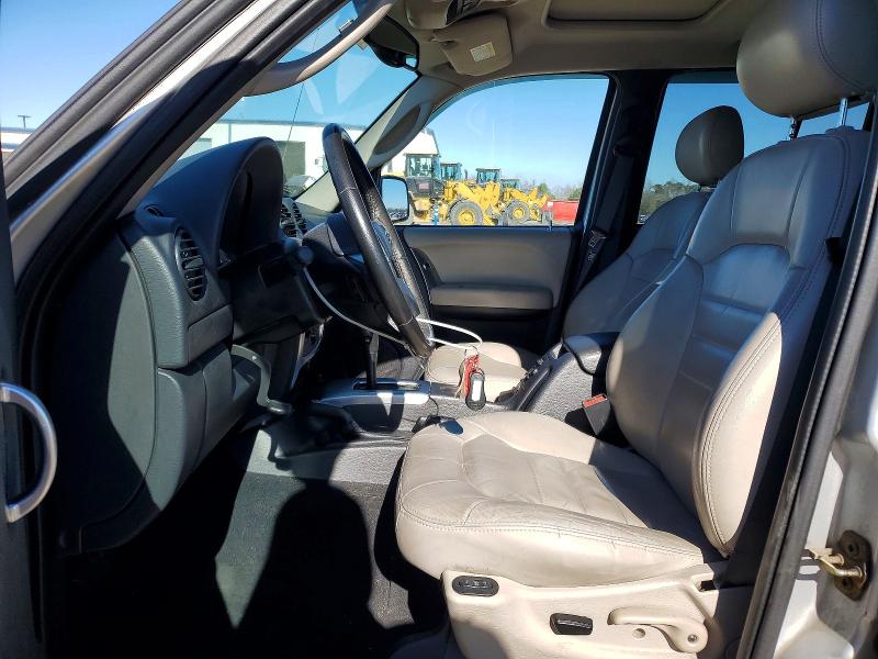 Photo 7 from auction – 2003 JEEP LIBERTY LI with VIN 1J8GL58K83W549738