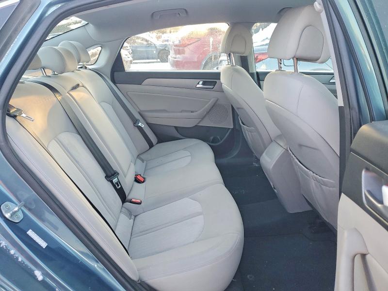 Photo 10 from auction – 2016 HYUNDAI SONATA with VIN KMHE24L16GA012911