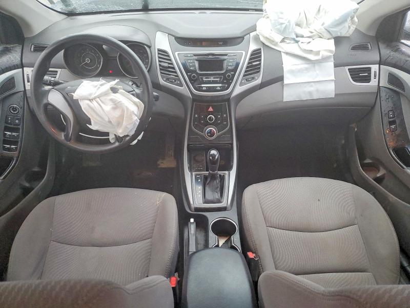 Photo 8 from auction – 2016 HYUNDAI ELANTRA SE with VIN 5NPDH4AE4GH684981
