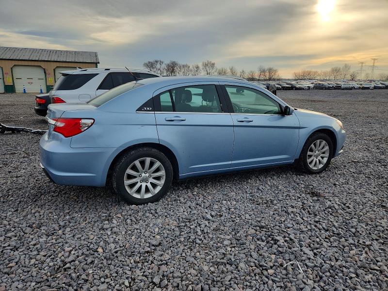 Photo 3 from auction – 2012 CHRYSLER 200 TOURIN with VIN 1C3CCBBB8CN278638