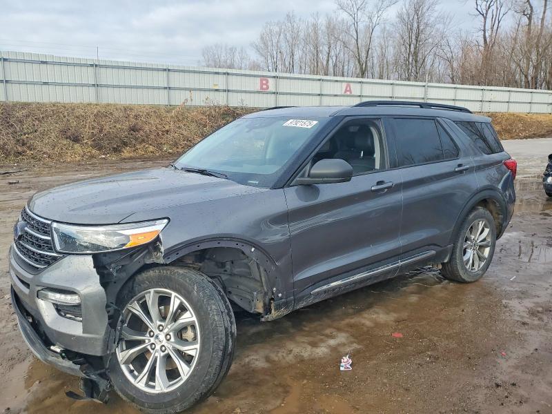 FORD EXPLORER 2021 with VIN 1FMSK8DH0MGA29332 - Photo from auction