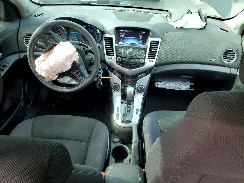 Photo 8 from auction – 2015 CHEVROLET CRUZE with VIN 1G1PC5SB3F7197174