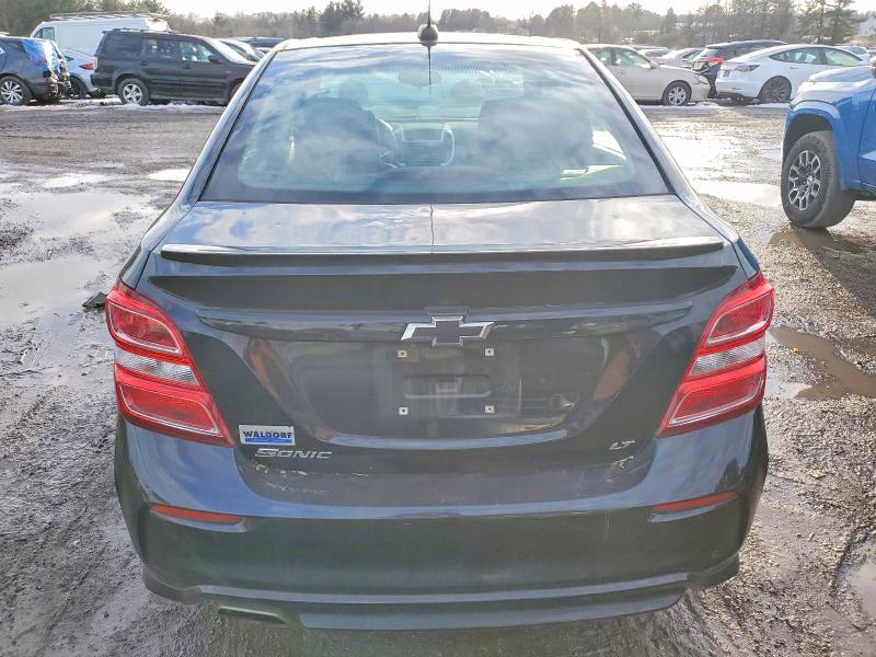 Photo 6 from auction – 2018 CHEVROLET SONIC with VIN 1G1JD5SG3J4108311