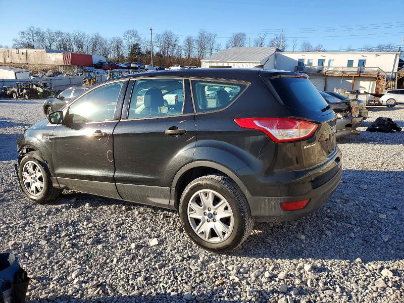 Photo 2 from auction – 2013 FORD ESCAPE S with VIN 1FMCU0F73DUB62284