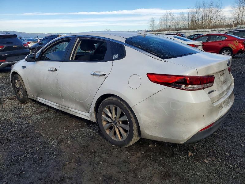 Photo 2 from auction – 2018 KIA OPTIMA LX with VIN 5XXGT4L34JG252935