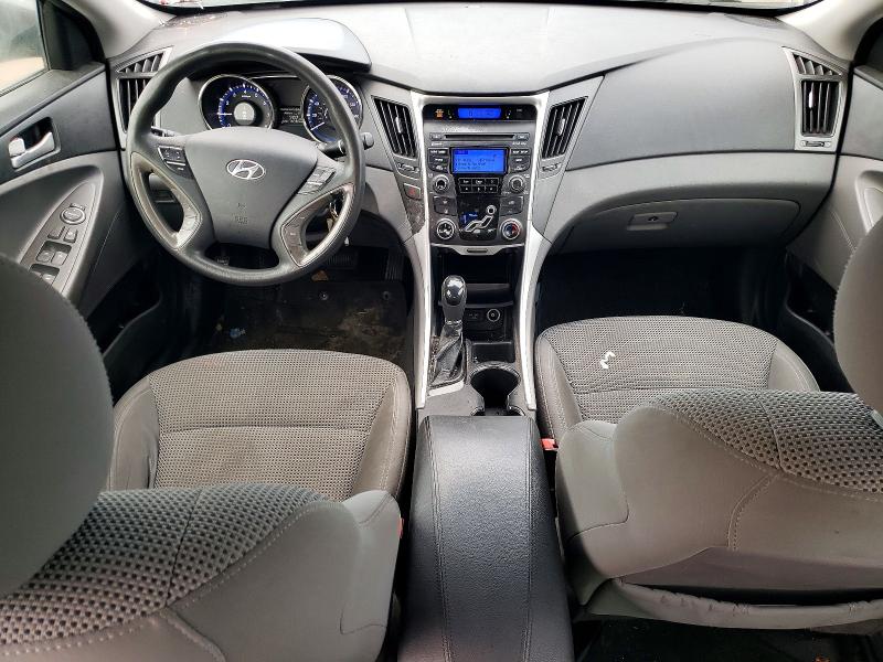 Photo 8 from auction – 2012 HYUNDAI SONATA with VIN 5NPEB4AC4CH403387