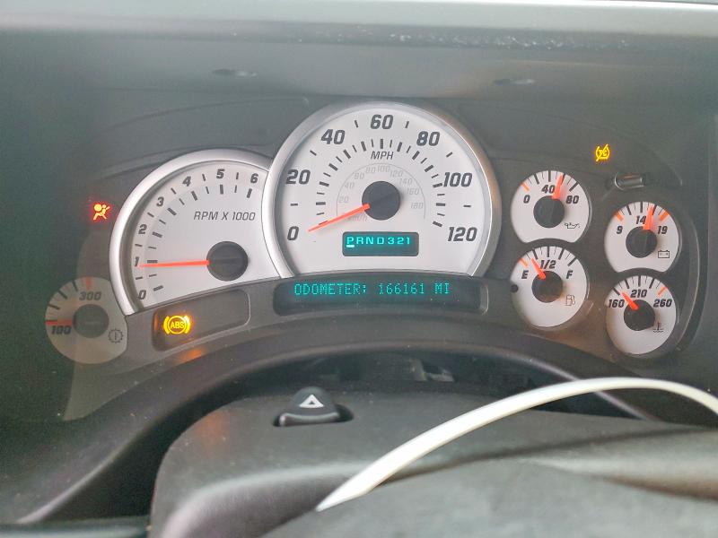 Photo 9 from auction – 2004 HUMMER H2 with VIN 5GRGN23U34H120178