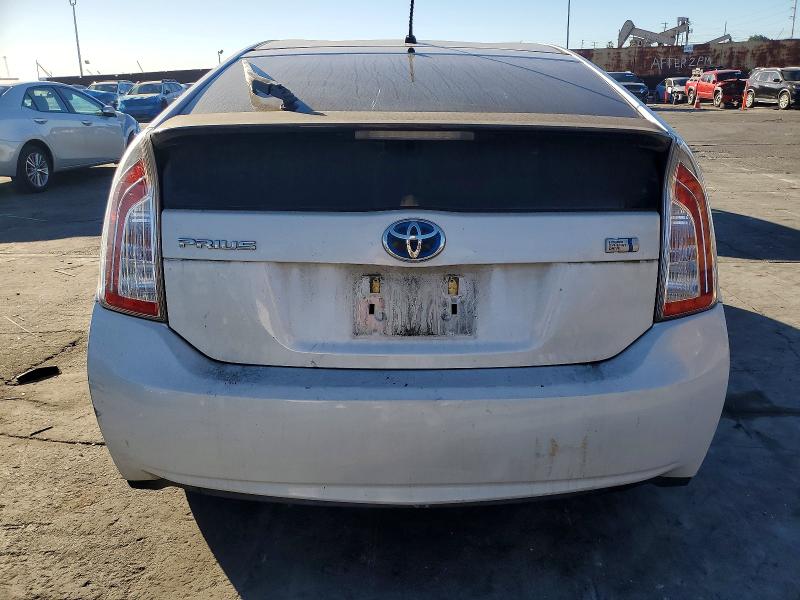 Photo 6 from auction – 2013 TOYOTA PRIUS with VIN JTDKN3DU4D5630668